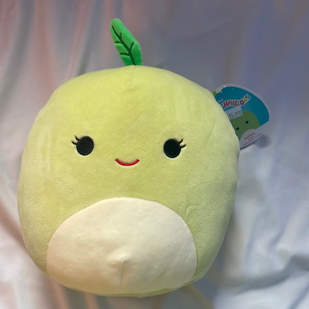 NWT Ashley the Pear Squishmallow!